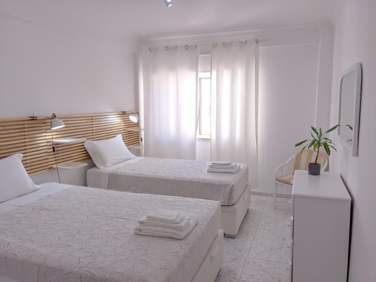 Seasun Vacation Rentals - Beach Monte Gordo Luaran gambar